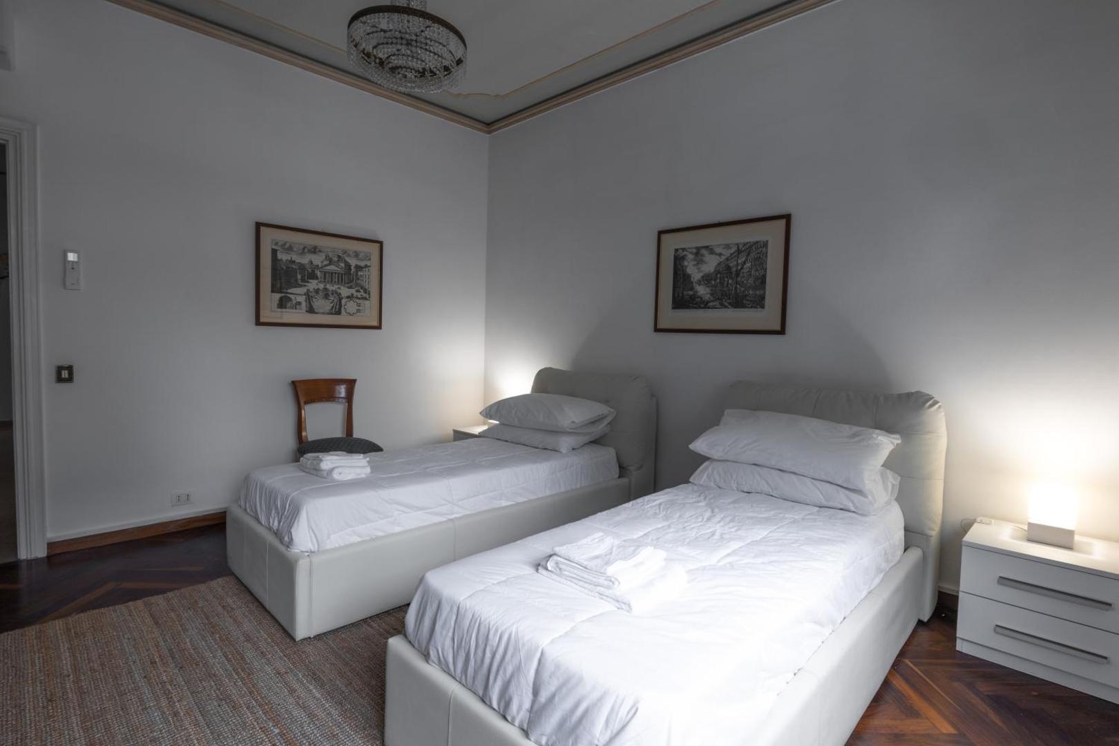 Camera da letto 5 - Matrimoniale Confort